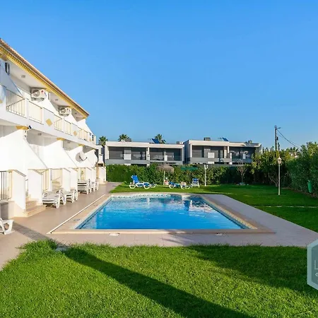 Guerreiro Dream Lodging * Olhos de Agua (Albufeira)