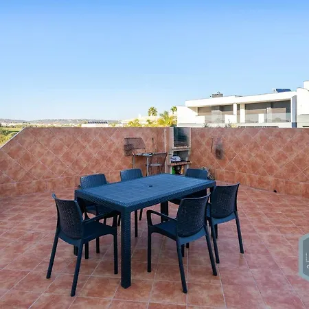 Guerreiro Dream Lodging * Olhos de Agua (Albufeira)